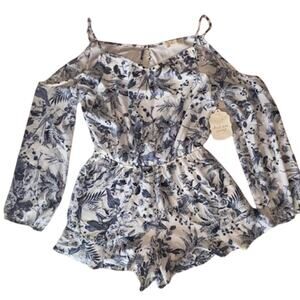 NWT Altar'd State Cold Shoulder Ivory/Blue Floral Romper Size Large